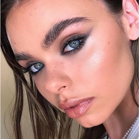 Nudestix Magnetic Matte Cream Eyeshadow Stick in Weeds SEALED - Picture 2 of 15